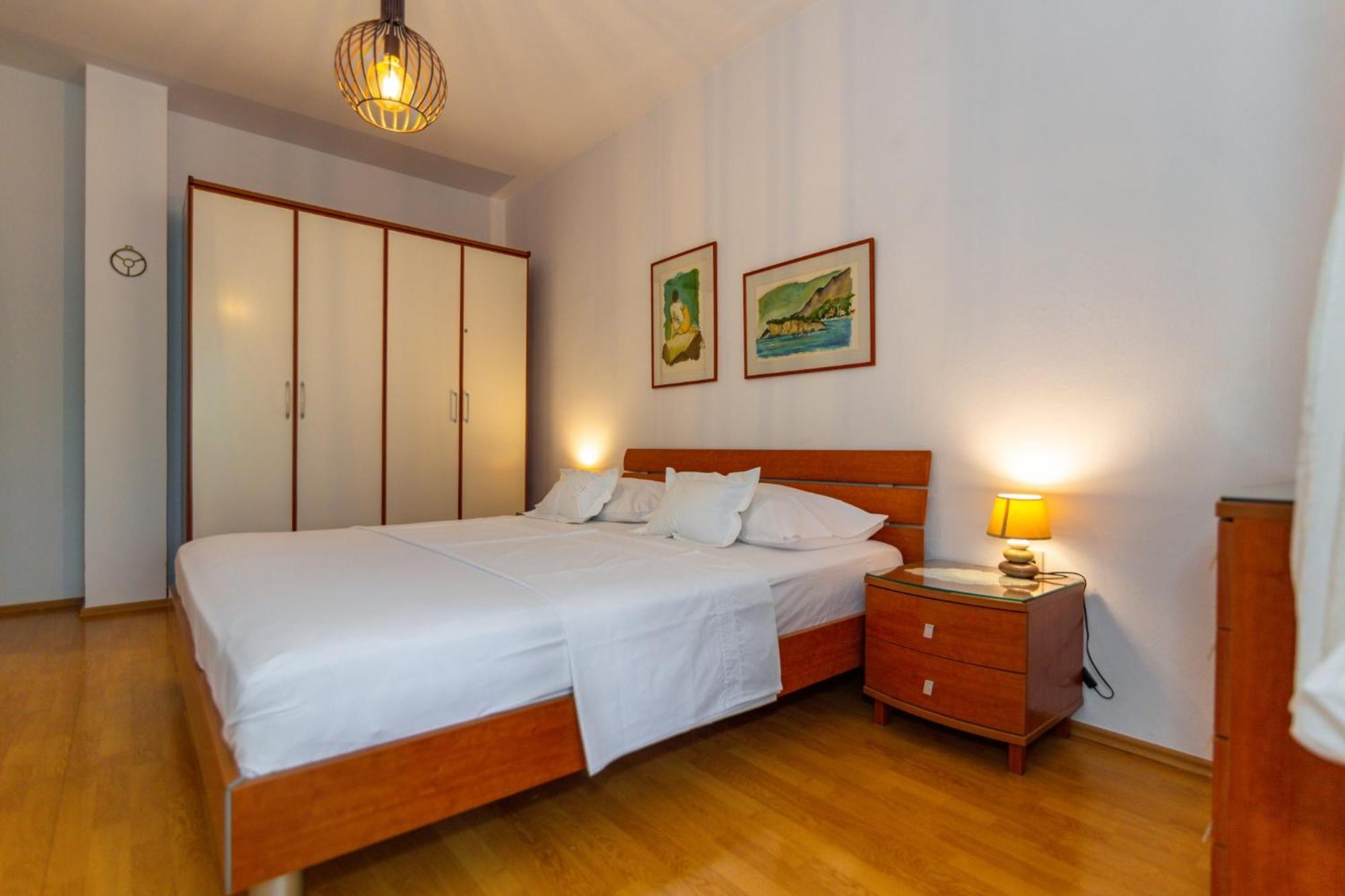 City Center Ana Apartments Makarska Eksteriør billede